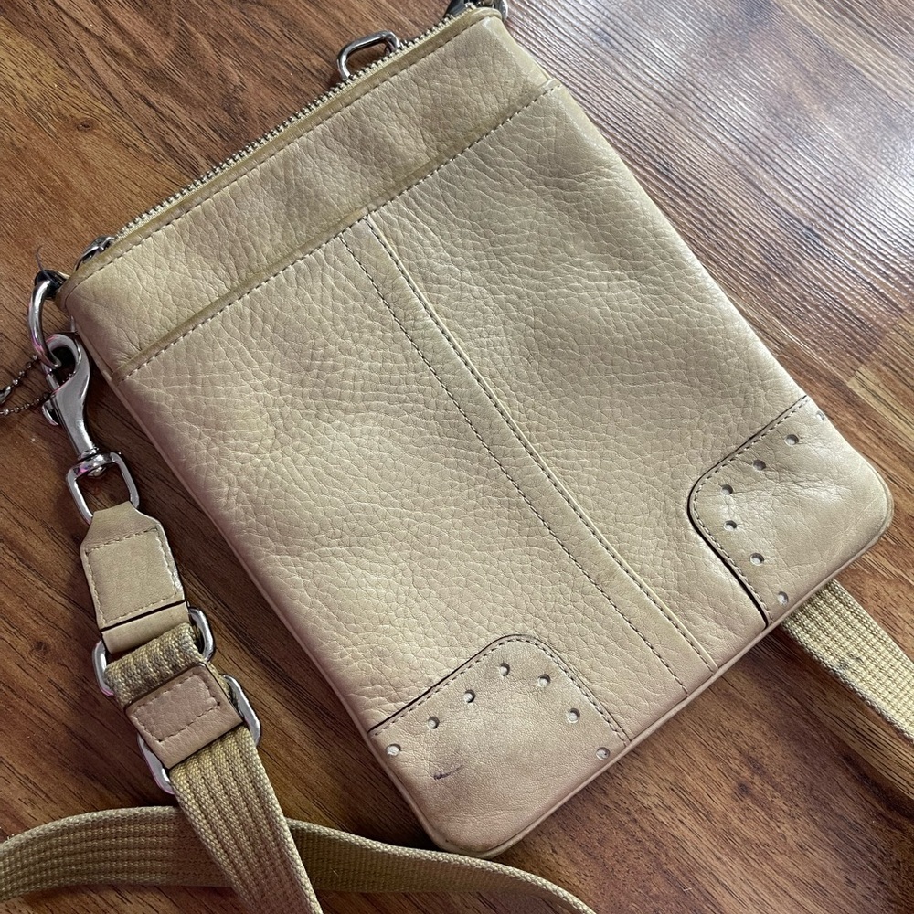 Coach 9760 Off White Pebble Leather Swing Vintage - Picture 2 of 4